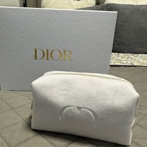 Dior beauty- makeup bag